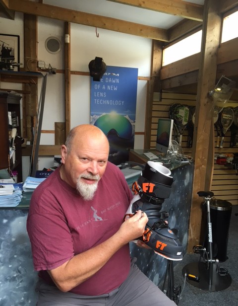 Frank Finch is a ski boot expert Frank Finch is a ski boot expert