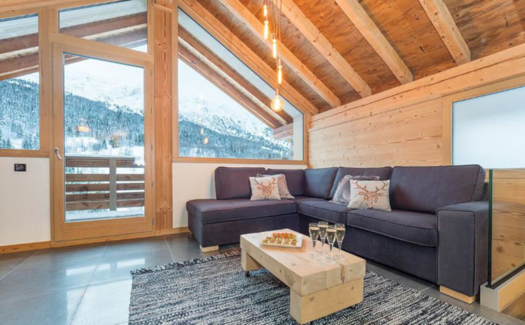 Chalet Yukon, Meribel What’s all the fuss about Multi-generational holidays? Skiers have been doing it for decades!