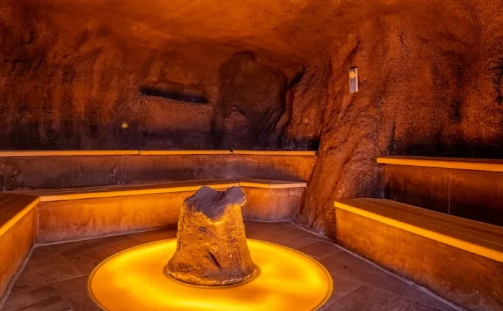 Le Village Apartments - 6