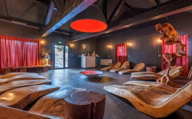 Le Village Apartments - 9