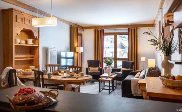 Le Village Apartments - 23