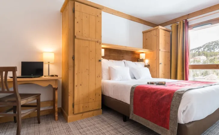 Le Village Apartments - 30