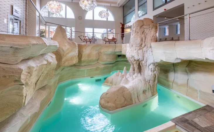 Le Village Apartments - 3