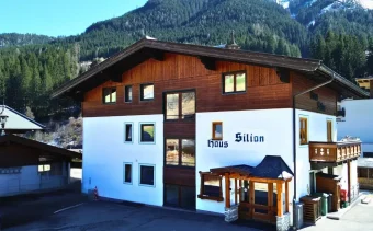 Chalet Silian