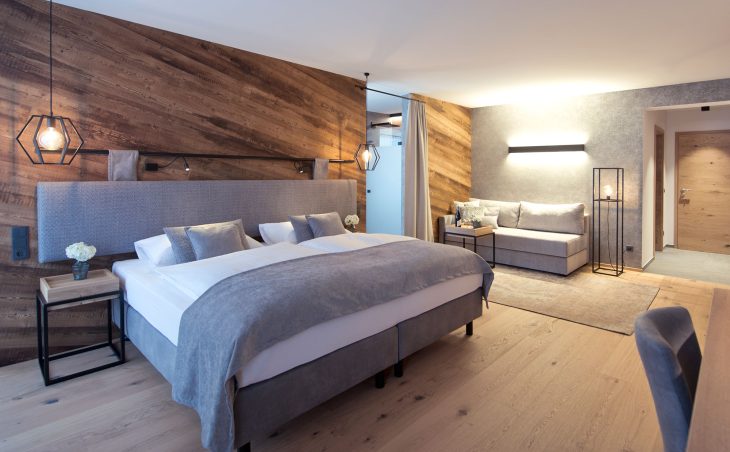 Hotel Edelweiss - 8