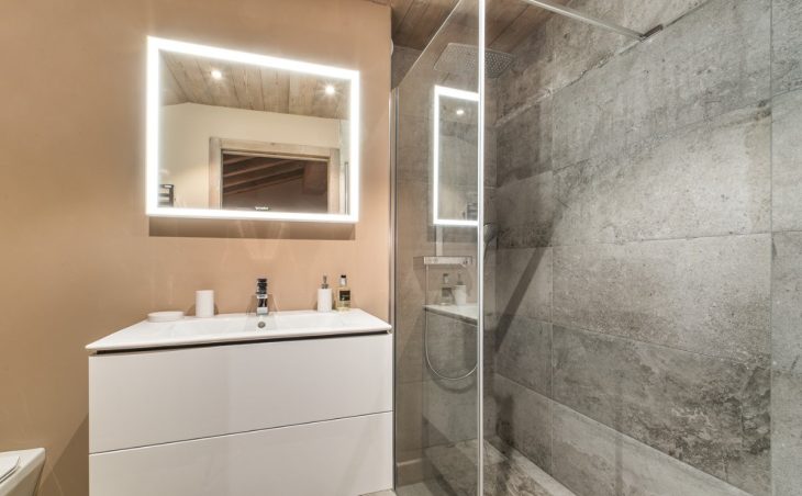 Loft 1 Aspen House - 10