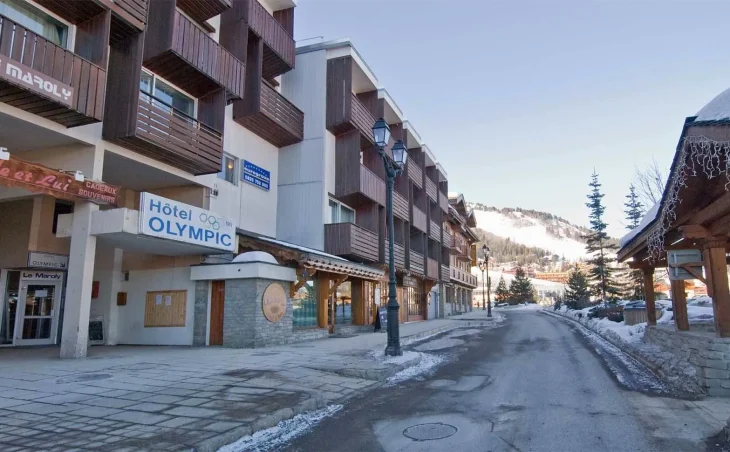 Ski Hotel Courchevel Olympic (Hotel B&B) - 11
