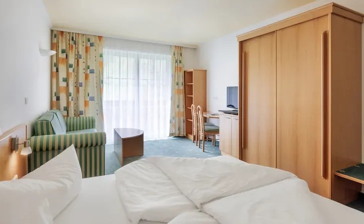 Ski Hotel Alpenaussicht - 3