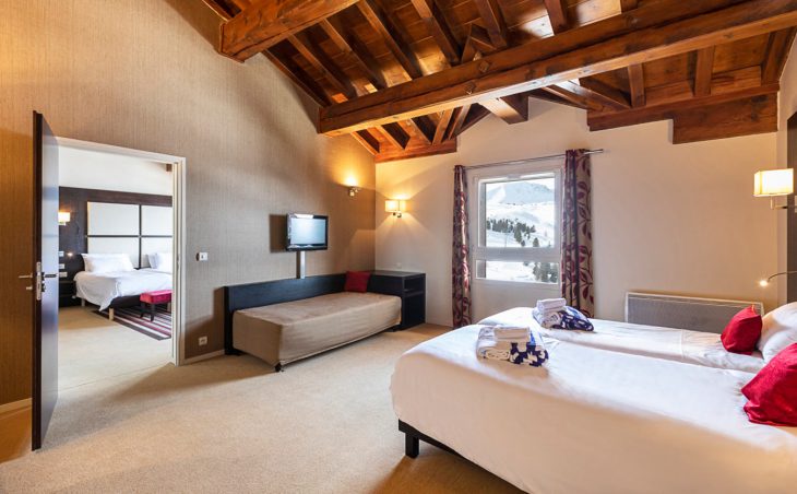 Hotel Club Les Deux Domaines - 3