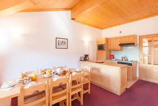 Premium – Les Chalets de l’Adonis 4* - 5