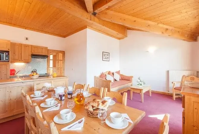 Premium – Les Chalets de l’Adonis 4* - 4