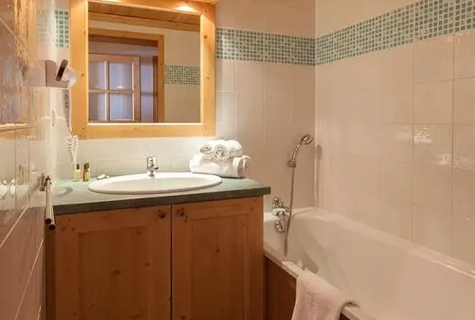 Premium – Les Chalets de l’Adonis 4* - 10