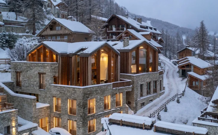 Etoile du Nord – East Wing - 1