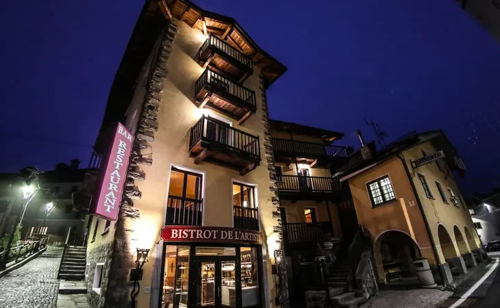 Art Hotel Grandes Murailles (Valtournenche) - 1