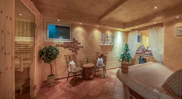 Boutique Hotel Martha - 4