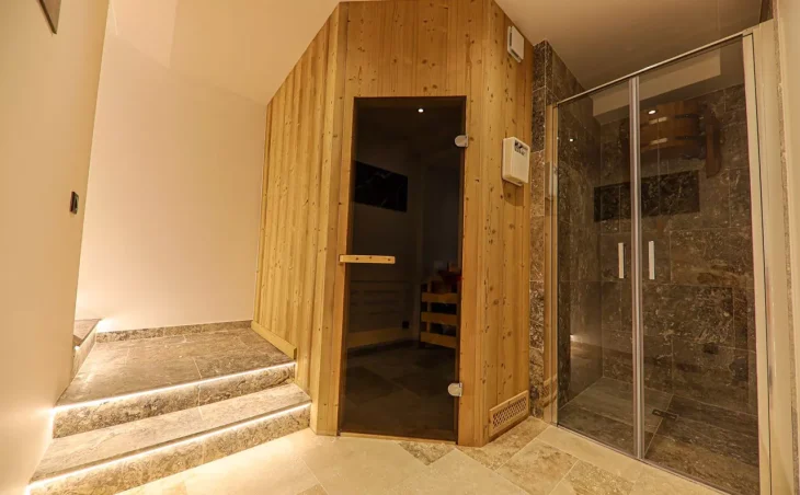 Chalet Sporting Lodge - 4