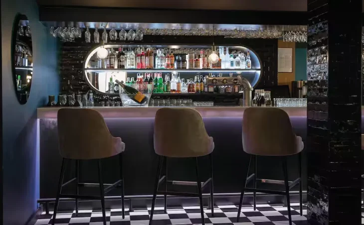 Hotel Fahrenheit Seven - 16