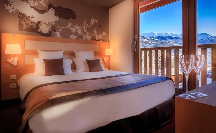 Hotel Le Grand Aigle, Villeneuve - 7