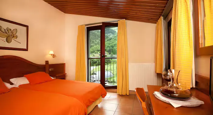 Hotel Montane - 2