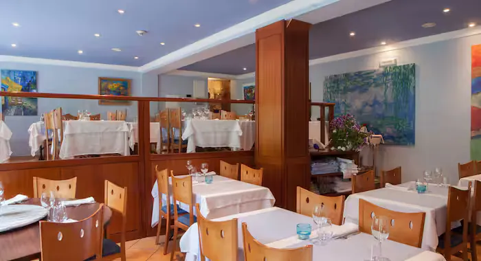 Hotel Montane - 8