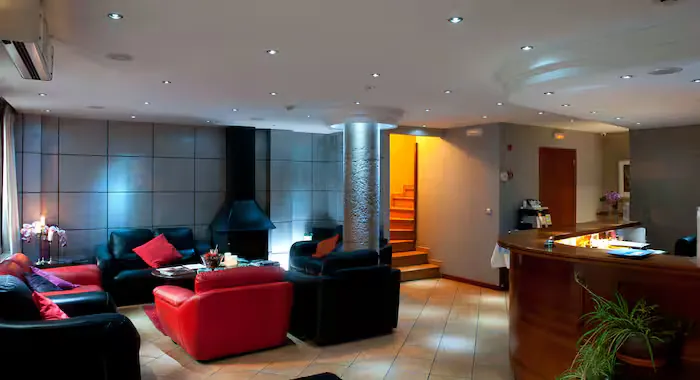 Hotel Montane - 12