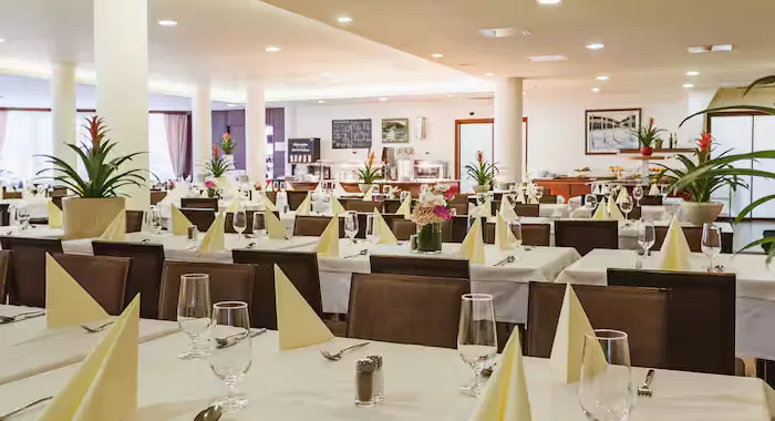 Hotel Ramada & Suites Kranjska Gora - 8
