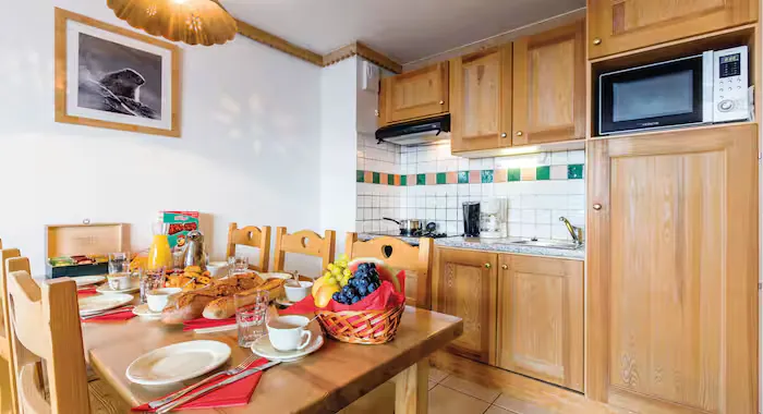 Sun Valley Apartments - 16