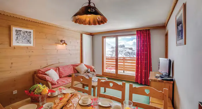 Sun Valley Apartments - 2