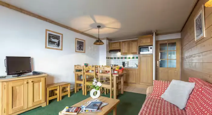 Sun Valley Apartments - 3