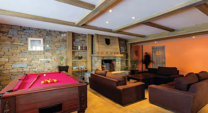 Sun Valley Apartments - 5