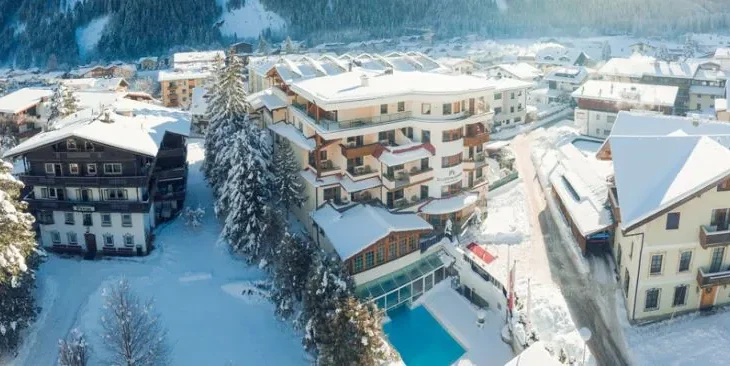 Zillertalerhof Alpine Hideaway - 9