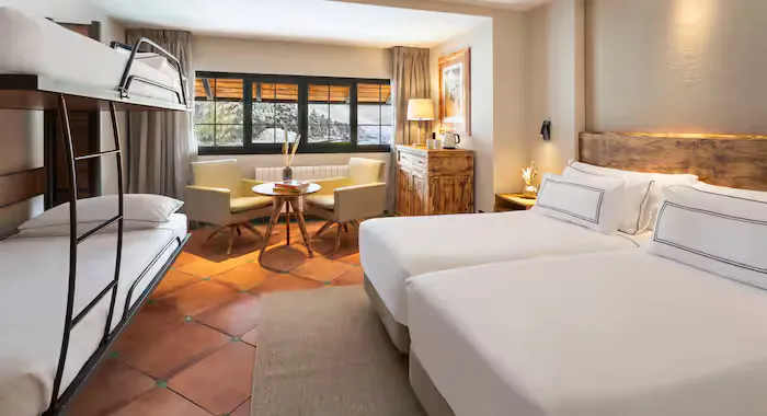 Hotel Melia Sol y Nieve - 11