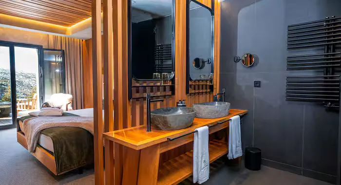 The Mountains Hotel - 6