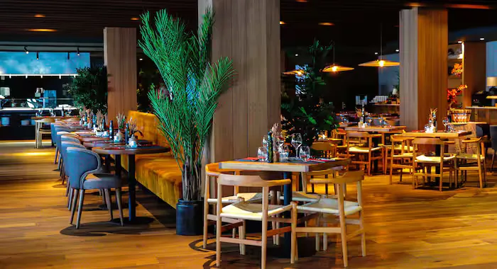 The Mountains Hotel - 9