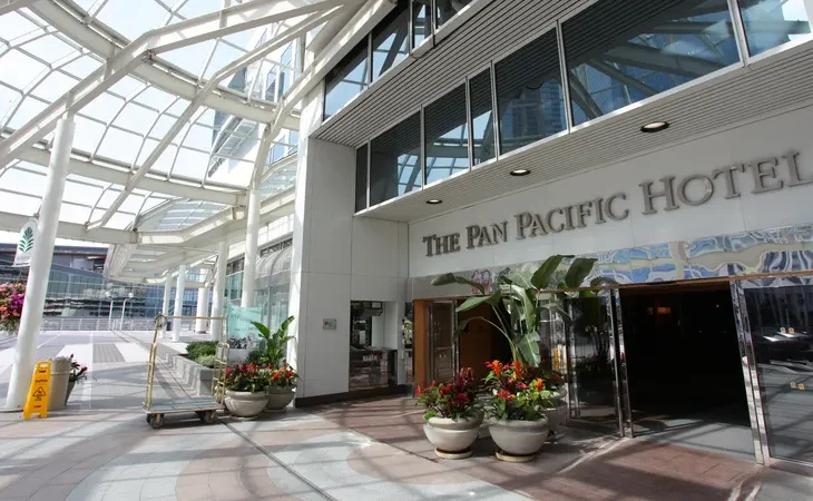 Pan Pacific Vancouver - 14