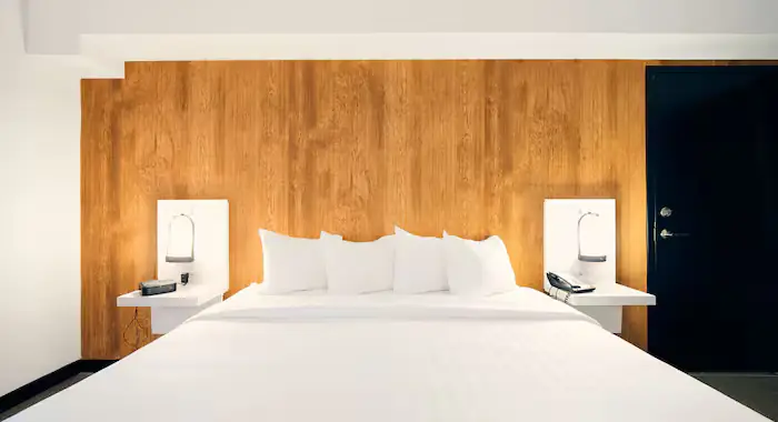 Aava Whistler Hotel - 3