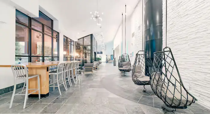 Aava Whistler Hotel - 5