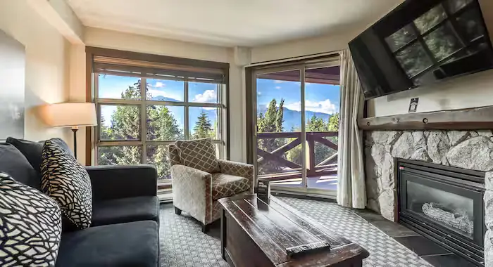 Blackcomb Springs Suites - 6