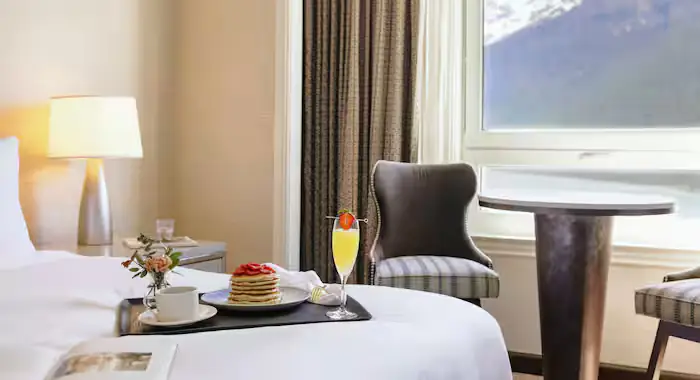 Fairmont Chateau Lake Louise - 7