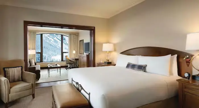 Fairmont Chateau Lake Louise - 17