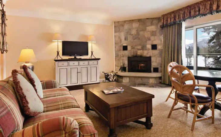 Fairmont Jasper Park Lodge - 5