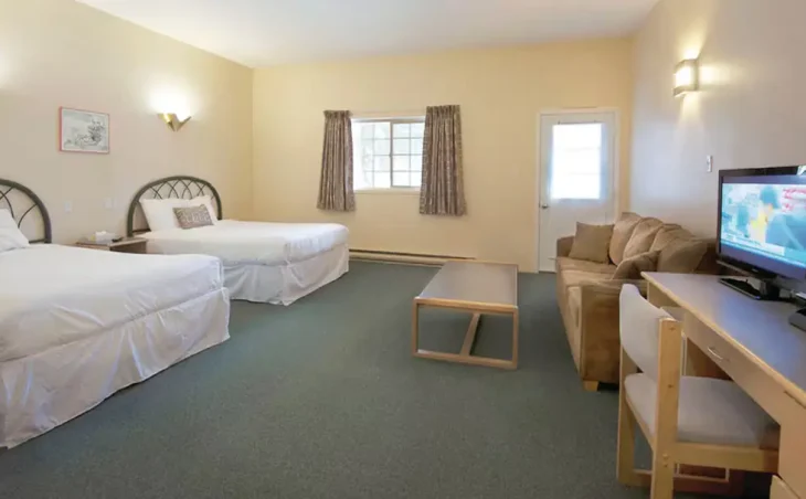 Fernie Slopeside Lodge - 4