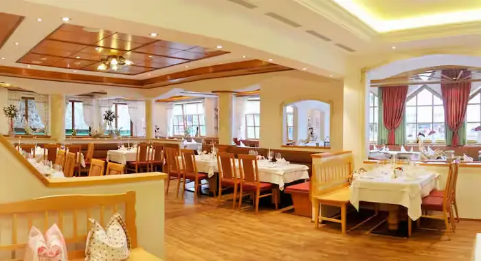 Hotel Bischofsmutze - 9
