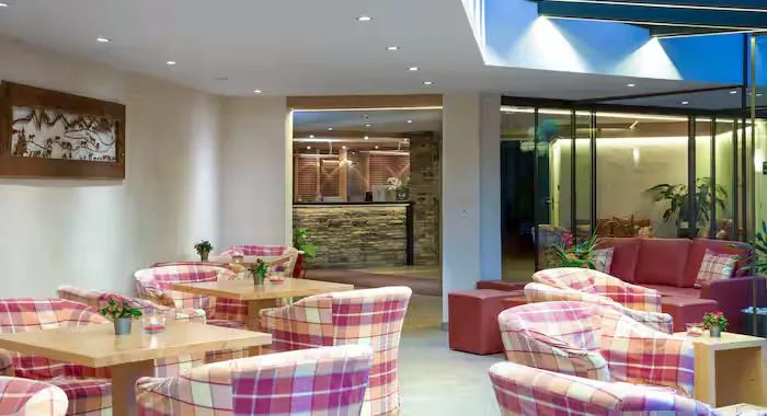 Hotel Helvetia Intergolf - 9