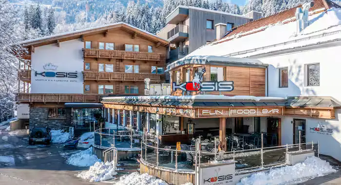 KOSIS Sports Lifestyle Hotel - 1
