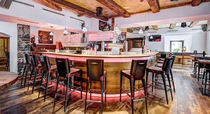 KOSIS Sports Lifestyle Hotel - 2