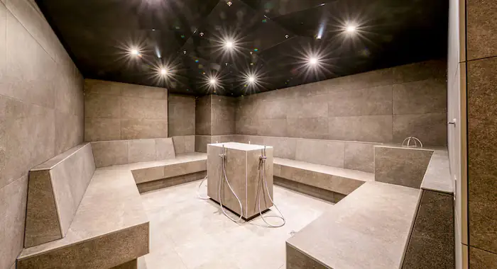 KOSIS Sports Lifestyle Hotel - 10