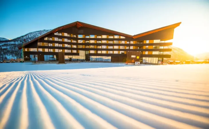 Myrkdalen in March: A Ski Trip to Remember