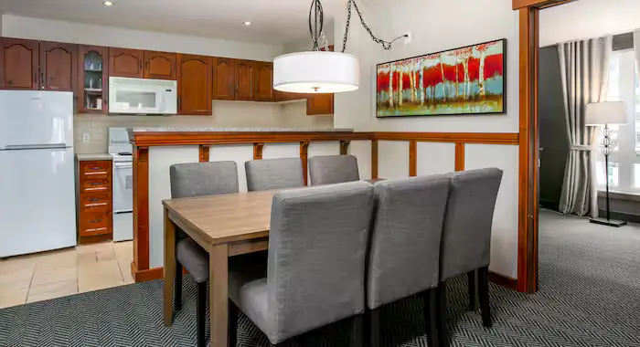 Tour Des Voyageurs 1 - 4