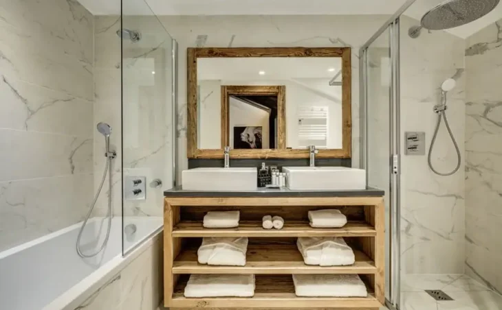 Chalet Chez Bugi (Catered) - 11